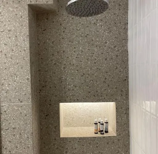 アパート Platonos Premium