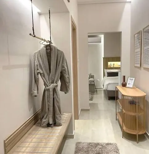 アパート Platonos Premium *